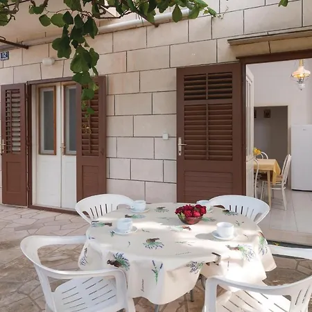 Lejlighed Two-bedroom In *